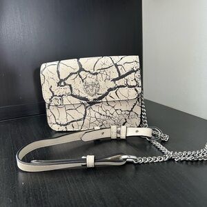 RUDSAK Black and Cream Crossbody Bag